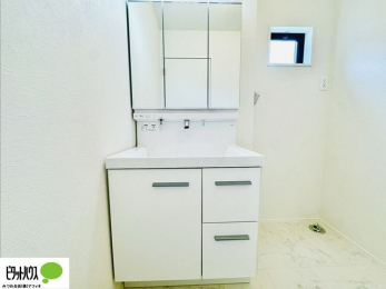 ���ʑ�E���ʏ��@�{�H��ʐ^�@�g���₷���V���v���Ȑ��ʉ��ϑ�B�����̎x�x�͂�������n�܂�܂��B