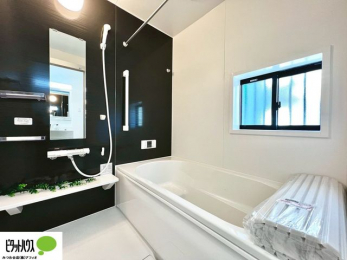 �����@�{�H��ʐ^�@�����̔�������Ă���闁���͍L�X�������B�x���͂��q�l�ƈꏏ�ɗV�тȂ������܂��ˁB