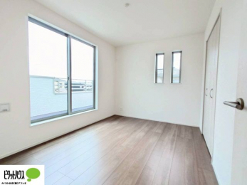 ���̑����ρ@�m��6���o���R�j�[�ւƑ������邢�����B