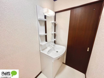 ���ʑ�E���ʏ��@�g���₷���V���v���Ȑ��ʉ��ϑ�B�����̎x�x�͂�������n�܂�܂��B
