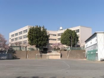 ���ӊ��@�s���s���t�䏬�w�Z �k��18���B 1416m