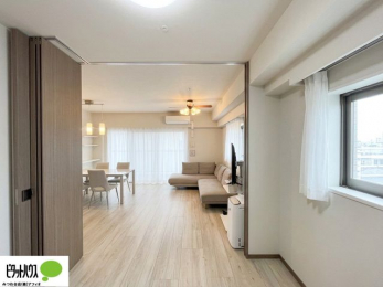 �Q���@LDK�Ɨm��5���̃E�H�[���h�A���J���čL�X�X�y�[�X�Ɂ��摜�͉Ƌ�E���i��AI�����ɂ������������̂ł��B