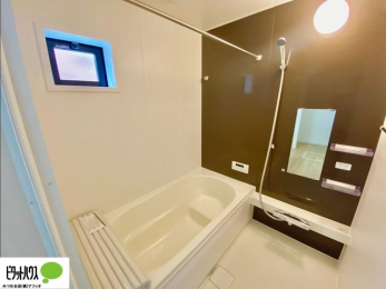 �����@�{�H��ʐ^�F�����̔�������Ă���闁���͍L�X�������B�x���͂��q�l�ƈꏏ�ɗV�тȂ������܂��ˁB